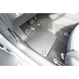 VW Passat B9 Kombi 2023- (taip pat tinka mHEV) / Skoda Superb IV Liftback Kombi 2023- (taip pat tinka mHEV) Automobilio kilimėli