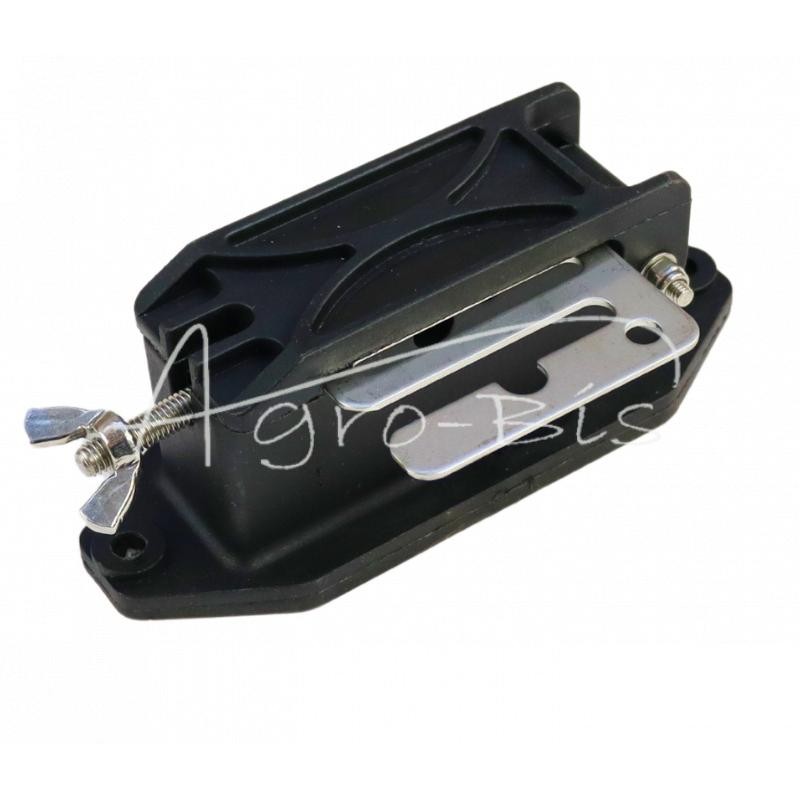 „Turbomax l-40“ metalinės plokštės jungiamosios juostos izoliatorius - 15843C-K