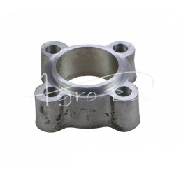 Ursus C-330 ventiliatoriaus tarpinė įvorė, lenkta - 5010208/0