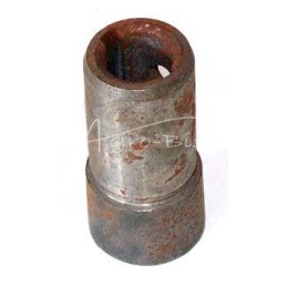 Priekinio skirstomojo veleno įvorė D37M1002132A Vladimirec T-25 - D37E1002115