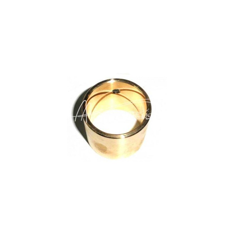 Dešiniojo keltuvo korpuso įvorė Ursus C-330 maža, poliruota - 5002078/0