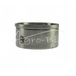 T-25 priekinio skirstomojo veleno įvorė su flanšu D37M1002132A - D37E1002132A