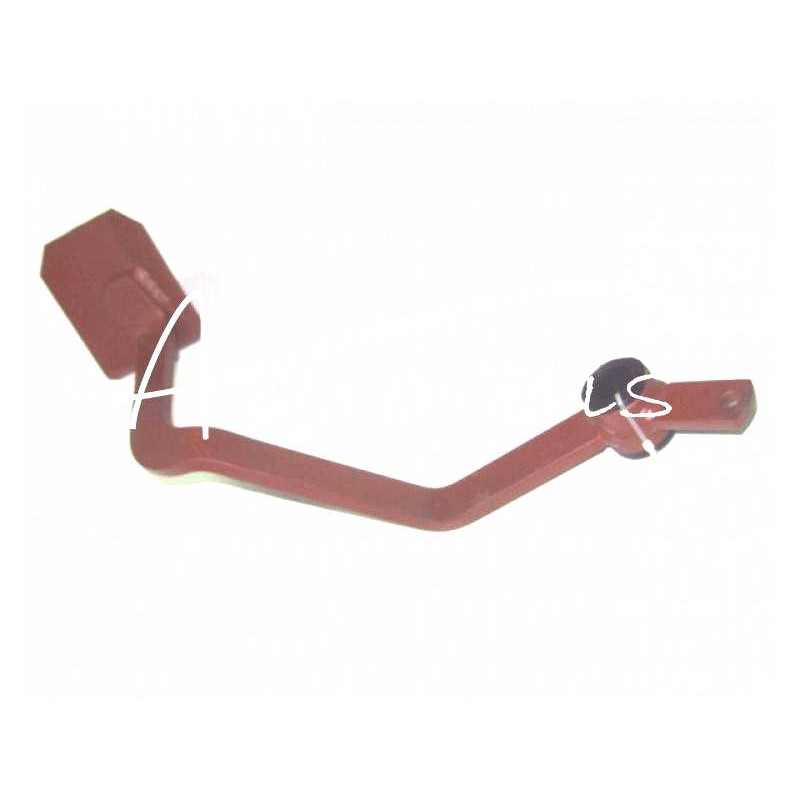 Ursus C-360 sankabos pedalo poliravimas - 4662701/0