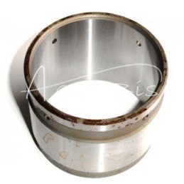 Sukimo momento stiprintuvo būgno plieninė įvorė Ursus C-385 Lenkija - 80126023