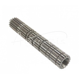 Tiesus pagrindinis Z-18 Ursus MF3 pavarų dėžės velenas - 1870149M1