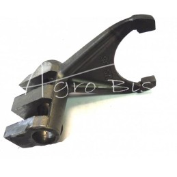 Šakės II ir V pavaros C-330 seno tipo lenkiškos - 5001136/0