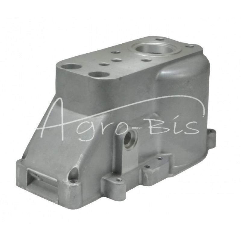 Ursus C-330 lenkų greičio reguliatoriaus korpusas - R8101W85