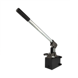 Dvigubo veikimo hidraulinis rankinis siurblys 45 cm3 su 1 l baku