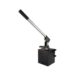 Dvigubo veikimo hidraulinis rankinis siurblys 12 cm3 su 7 l baku