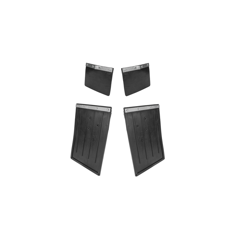 Pilnas purvasaugių komplektas su tvirtinimo detalėmis Ursus C-330 C-360 priekiniai 200x148 mm galiniai 415x285 mm