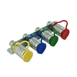 Pilnai sukomplektuota plokštė su keturiomis greito prijungimo jungtimis, Euro ISO lizdais, M22x1,5 sriegiais