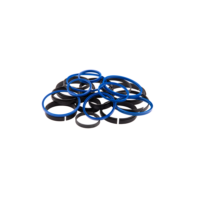 Pilnas sandariklių komplektas teleskopiniam cilindrui 110/4/1300