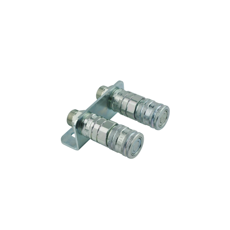 Pilnai sukomplektuota plokštė su dviem greito prijungimo plokščiais lizdais ir sausai pjaustytais sriegiais M22x1,5