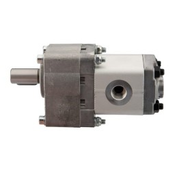 Dešinės pavaros hidraulinis siurblys, 1 grupė, dešinės rotacijos, našumas: 2,70 cm3/aps., našumas (1500 aps./min.): 4,05 l/min. 