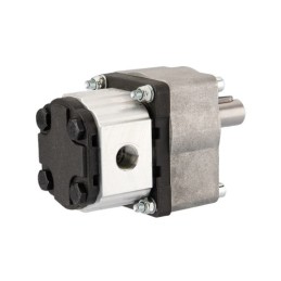 Dešinės pavaros hidraulinis siurblys, 1 grupė, dešinės rotacijos, našumas: 2,45 cm3/aps., našumas (1500 aps./min.): 3,67 l/min. 