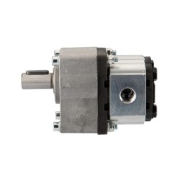 Dešinės pavaros hidraulinis siurblys, 1 grupė, dešinės rotacijos, našumas: 3,05 cm3/aps., našumas (1500 aps./min.): 4,57 l/min. 