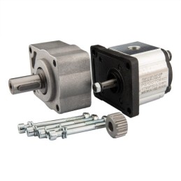 Dešinės pavaros hidraulinis siurblys, 1 grupė, dešinės rotacijos, našumas: 3,05 cm3/aps., našumas (1500 aps./min.): 4,57 l/min. 