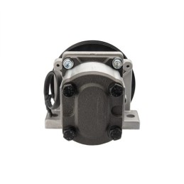 Dešinės pavaros hidraulinis siurblys, 2 grupė, dešinės pusės sukimasis, našumas: 6 cm3/aps., našumas (1500 aps./min.): 9 l/min. 