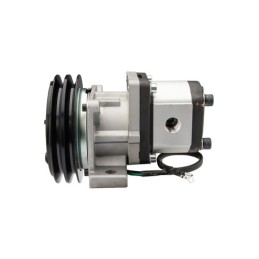 Dešinės pavaros hidraulinis siurblys, 2 grupė, dešinės pusės sukimasis, našumas: 4 cm3/aps., našumas (1500 aps./min.): 6 l/min. 