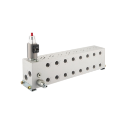 Jungiamosios plokštės vožtuvų blokas su 8 sekcijų srauto reguliatoriumi CETOP3 NG6