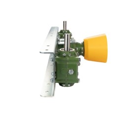 3 ketaus krumpliaračių rinkinys L:770 skirstytuvui su apsaugine sankabos sistema komplekte su sija ir tvirtinimo detalėmis