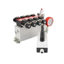 4 sekcijų 12 V hidraulinis skirstytuvo blokas, tipas Cetop 3 NG6, su proporciniu srauto reguliatoriumi, komplektuojamas su „Hydr