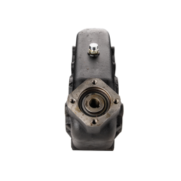 RT 500 pavarų dėžė barstytuvui, perdavimo skaičius 43,6:1