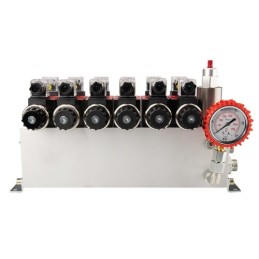 6 sekcijų 12 V hidraulinis skirstytuvo blokas, tipas Cetop 3 NG6, su proporciniu srauto reguliatoriumi, komplektuojamas su manom