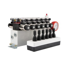 6 sekcijų 12 V hidraulinis skirstytuvo blokas, tipas Cetop 3 NG6, su proporciniu srauto reguliatoriumi, komplektuojamas su „Hydr