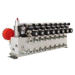 8 sekcijų 12 V hidraulinis skirstytuvo blokas, tipas Cetop 3 NG6, su proporciniu srauto reguliatoriumi, komplektuojamas su manom