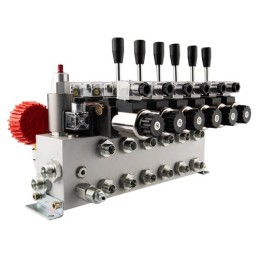 6 sekcijų 12 V hidraulinis skirstytuvo blokas, tipas Cetop 3 NG6, su proporciniu srauto reguliatoriumi, komplektuojamas su manom