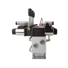 6 sekcijų 12 V hidraulinis skirstytuvo blokas, tipas Cetop 3 NG6, su proporciniu srauto reguliatoriumi, komplektuojamas su manom