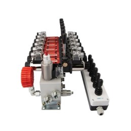 6 sekcijų 12 V hidraulinis skirstytuvo blokas, tipas Cetop 3 NG6, su proporciniu srauto reguliatoriumi, komplektuojamas su „Hydr