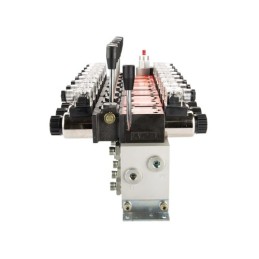 8 sekcijų 12 V hidraulinis skirstytuvo blokas, tipas Cetop 3 NG6, su proporciniu srauto reguliatoriumi, komplektuojamas su manom