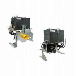 Mobilus agregatas, varomas kardaniniu velenu, su 3 sekcijų skirstytuvu (80 l), 100 l talpos baku, kurio maksimali siurblio galia