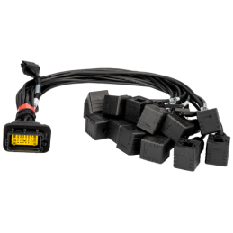 Valdymo pultas su trimis penkių padėčių valdymo svirtimis, maitinimo laidu, lizdu ir laikikliu bei adapterio laidu ir kištukais