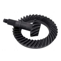 Atakos volas su diskiniu ratu JCB žemės ekskavatoriui