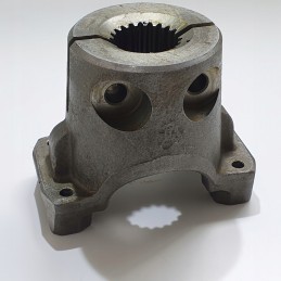 Priekinės ašies flanšas korpusui 580 sr 695 sr st