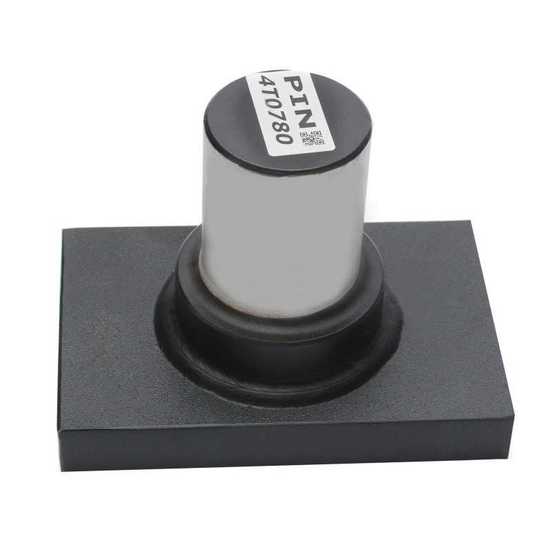 Buldozerio rankos kaištis katė