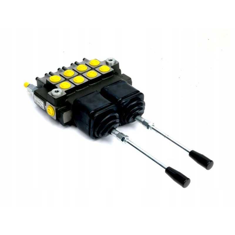 4 sekcijų hidraulinis skirstytuvas su 2 svirtimis