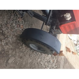 Parduodamas traktoriaus priekinis sparnas 265x1000