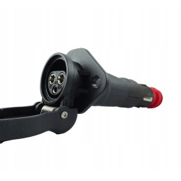 Adapteris iš cigarečių degiklio lizdo į 3 kontaktų lizdą