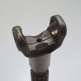 Polos trumpinys, reiškiantis New Holland LB 115