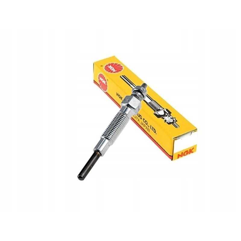Pakaitinimo žvakė originalus NGK Mitsubishi K4C variklis