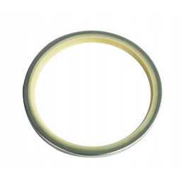 Smeigtuko grandiklis sulaužo „Volvo“ savivarčio rėmą