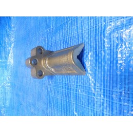 Šoninio perjungimo ašmenų įdėklas John Deere 670 870