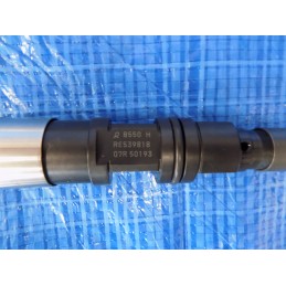 Injektorius John Deere 300d 744k 1400 250d