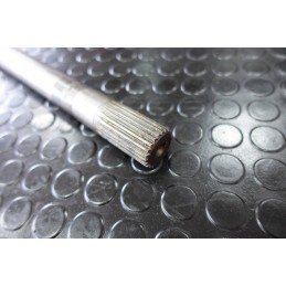 „Polos“ užbaigia ilgą teisę „Terex 860“.