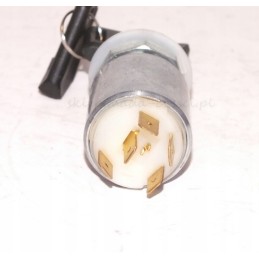 Uždegimo jungiklis, Hatz Wacker kompaktorius