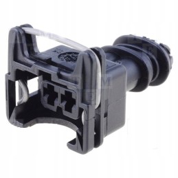 Amp jaunesnis kištukas